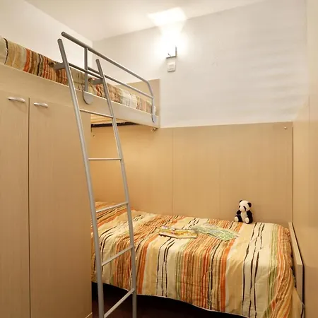 בית נופש Chalets Du Verdon La Foux D'allos 2p4 *