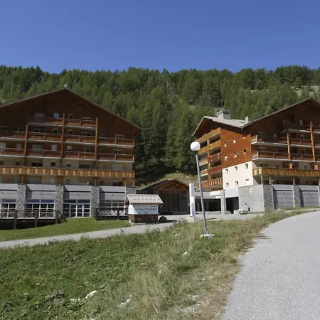 Chalets Du Verdon La Foux D'allos 2p4 בית נופש